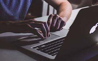 九游官方下载-校园篮球训练节奏是否与学习任务脱节，篮球运球节奏训练